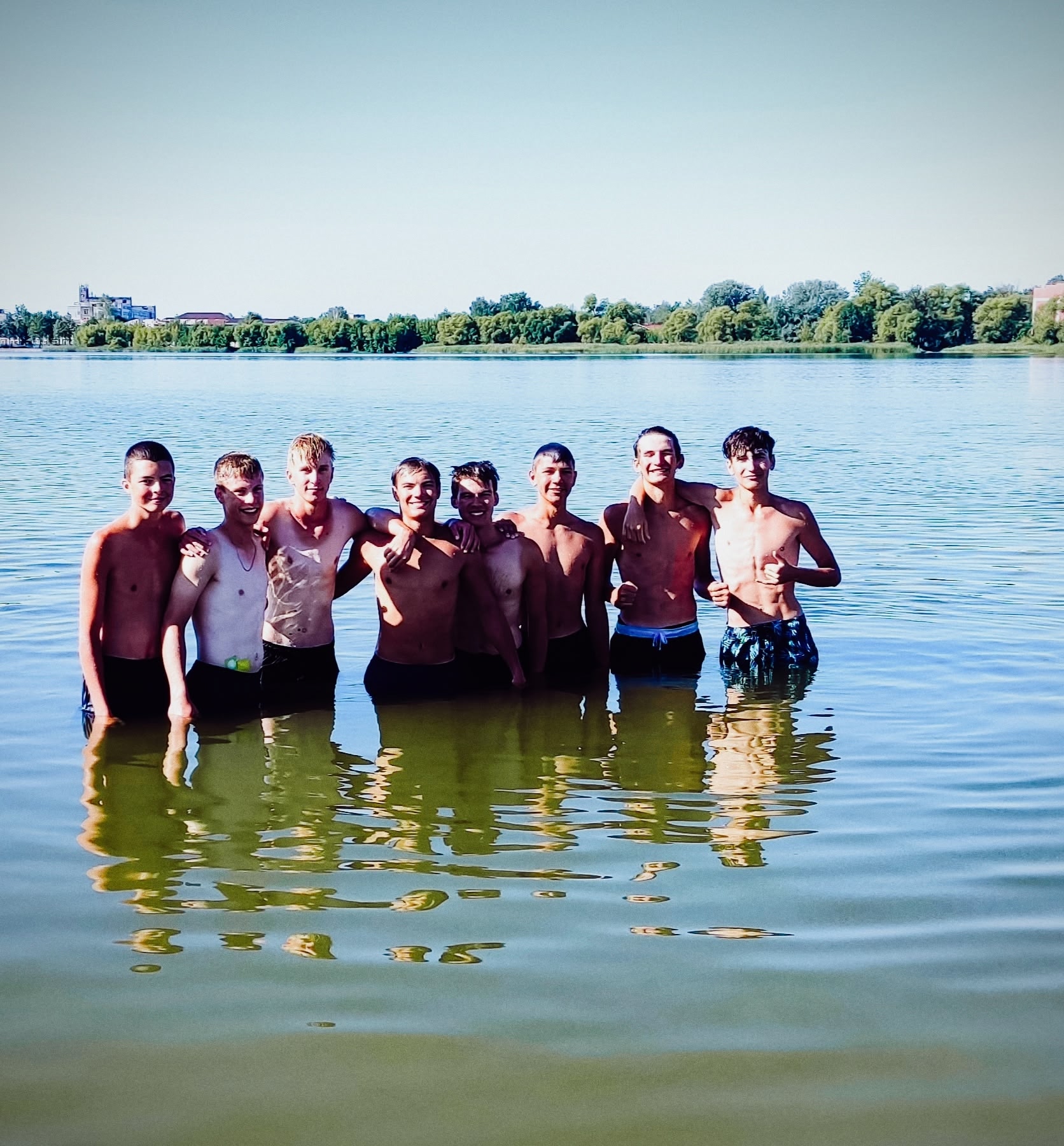 У Вас также проходит лето?)))