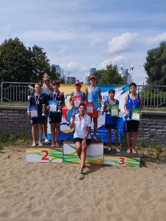 Младший состав также не отдыхает после сборов. 2-3...