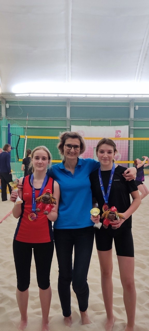 Фото из прошлого: Оля и Злата 💐